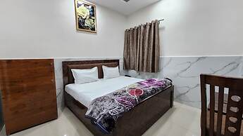 Hotel The Orchid Plaza