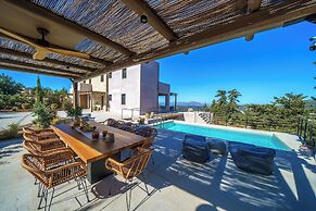 EAST VILLA by CYAMES