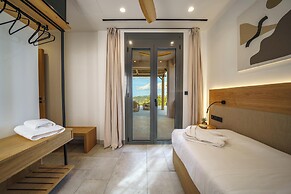 EAST VILLA by CYAMES