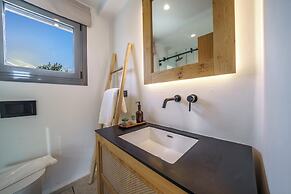 EAST VILLA by CYAMES
