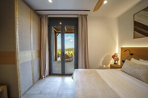 EAST VILLA by CYAMES