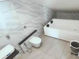 Hotel Shivaalay