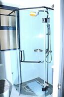 Top Notch One-Bedroom Apartment