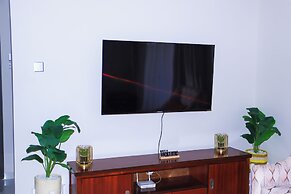 Top Notch One-Bedroom Apartment
