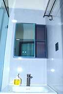 Top Notch One-Bedroom Apartment