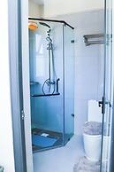 Top Notch One-Bedroom Apartment