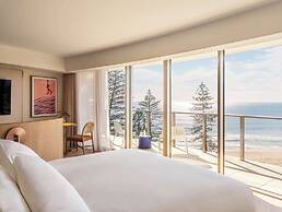 Avani Mooloolaba Beach Hotel