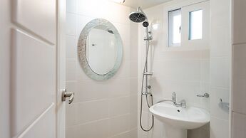 Gyeongju Breeze Spa Pension