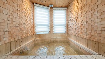 Gyeongju Breeze Spa Pension