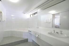Reef Resort By Coastal Letting
