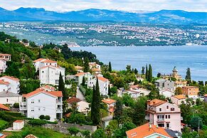 Holiday Home Kvarner With Heated Pool