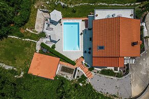 Holiday Home Kvarner With Heated Pool