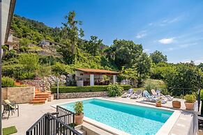 Holiday Home Kvarner With Heated Pool