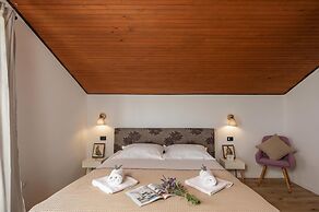 Holiday Home Kvarner With Heated Pool