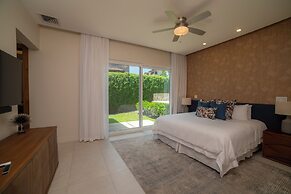 Casa Ohana 5 Bdrs Ocean View in Los Suenos