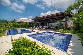 Casa Ohana 5 Bdrs Ocean View in Los Suenos