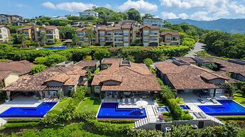 Casa Ohana 5 Bdrs Ocean View in Los Suenos