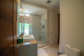 Casa Ohana 5 Bdrs Ocean View in Los Suenos