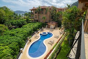 Bella Vista 8B 3 Bdrs Pool View in Los Suenos