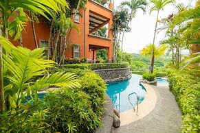 Montebello 4E 3 bdr Pool View in Los Suenos