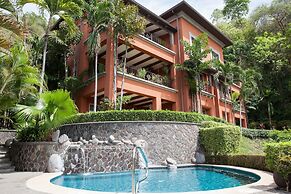 Montebello 4E 3 bdr Pool View in Los Suenos