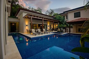 Casa Aurora 5 bdr Private Pool in Los Sueños