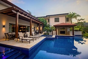 Casa Aurora 5 bdr Private Pool in Los Sueños