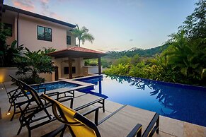 Casa Aurora 5 bdr Private Pool in Los Sueños