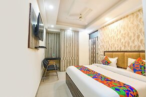 Fabhotel Lookout Stay