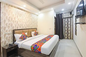 Fabhotel Lookout Stay