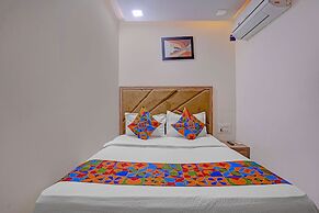 Fabhotel Beverly Plaza