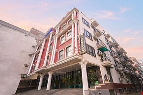 Fabhotel Sumedha Elegance