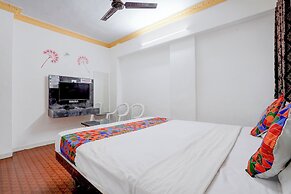 Fabhotel Raj