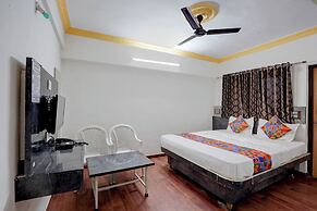Fabhotel Raj