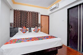 Fabhotel Raj