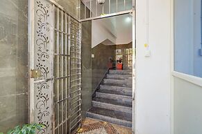 Fabhotel Guru Residency