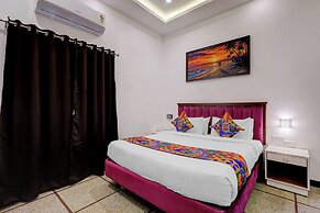 Fabhotel Kences Inn