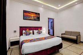 Fabhotel Kences Inn