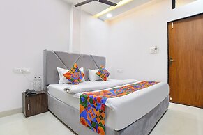 Fabhotel Div Palace