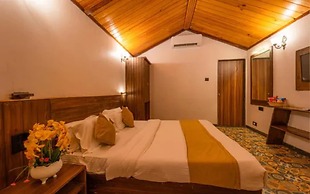 Fabhotel Red Button Resort