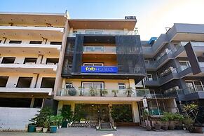 Fabhotel Sai Village Sector 46