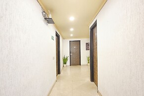 Fabhotel Sai Village Sector 46