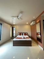 Fabhotel Elysees Services Suites