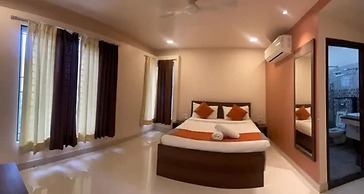 Fabhotel Elysees Services Suites