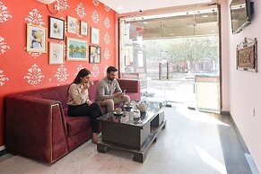 Fabhotel Nishka Residency