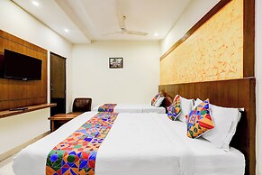 Fabhotel Olive Grand