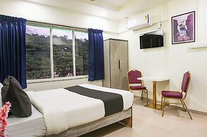 Fabhotel Vardhan Plaza