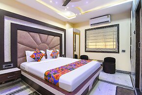 Fabhotel The Ruby Park