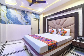 Fabhotel The Ruby Park