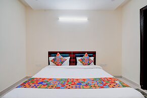 Fabhotel Cozy Stay